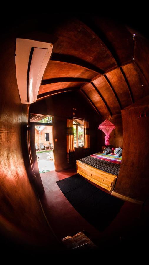 Hotel Blue Ocean Cabana Trincomalee Esterno foto