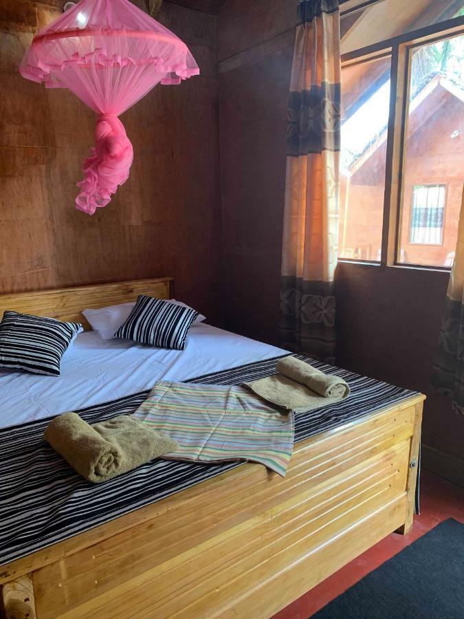Hotel Blue Ocean Cabana Trincomalee Esterno foto