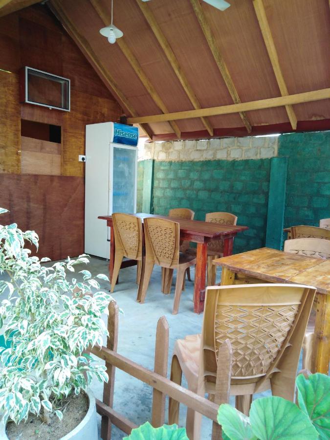 Hotel Blue Ocean Cabana Trincomalee Esterno foto